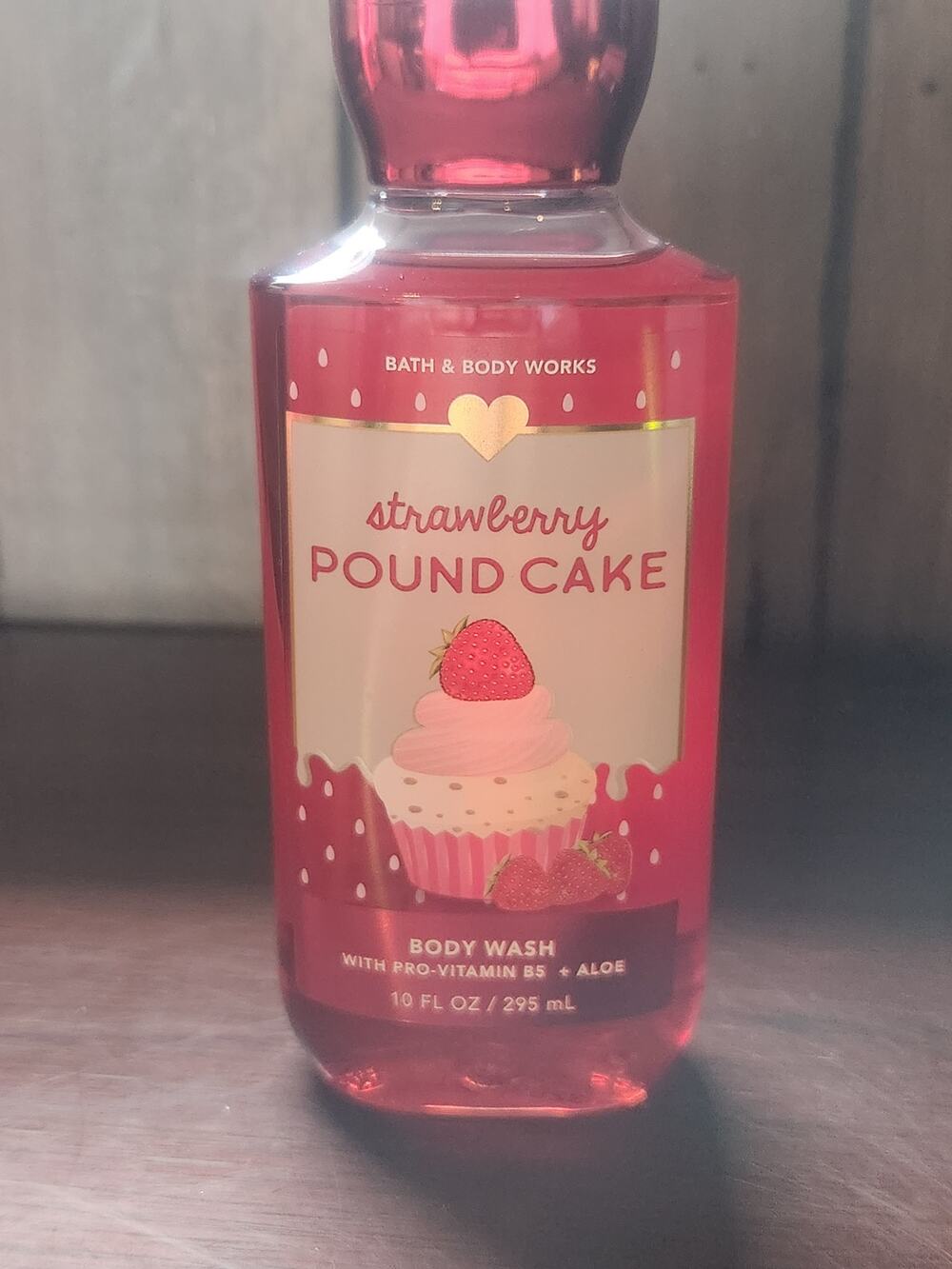 Bath & Body Works Strawberry Pound Cake Body Wash 10oz New